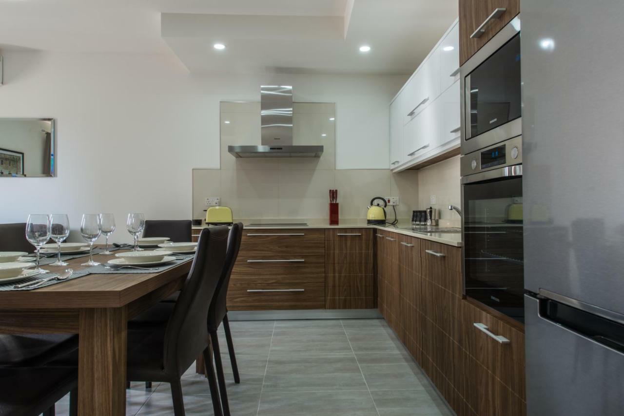 Hacienda Apartments Sliema Exterior photo