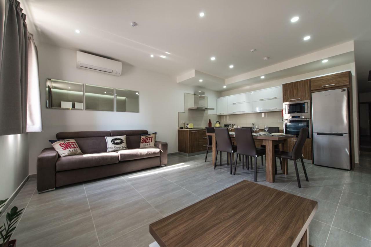 Hacienda Apartments Sliema Exterior photo