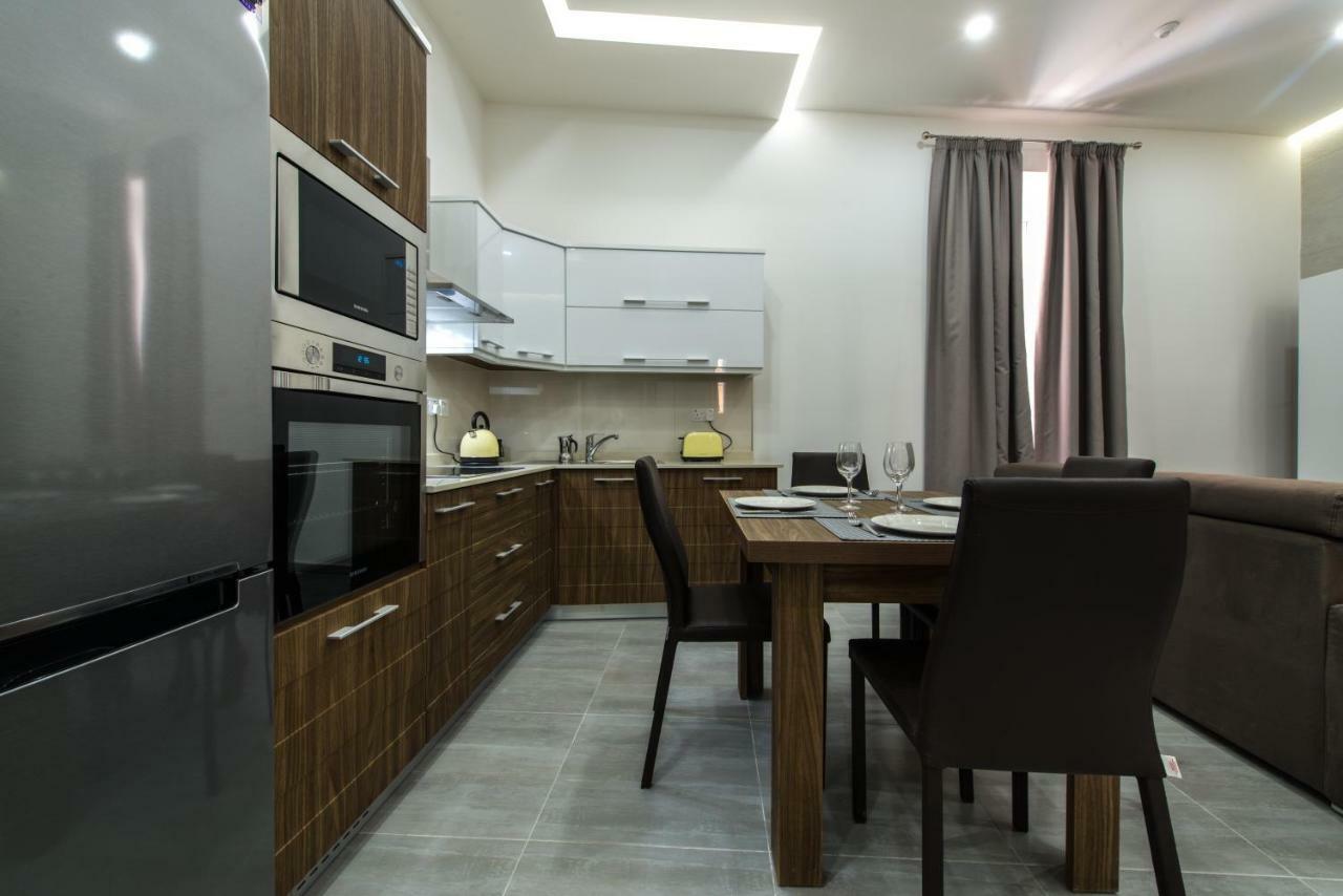 Hacienda Apartments Sliema Exterior photo