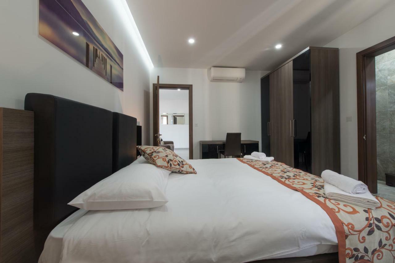 Hacienda Apartments Sliema Exterior photo